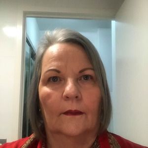 Meet your Posher, Ronis